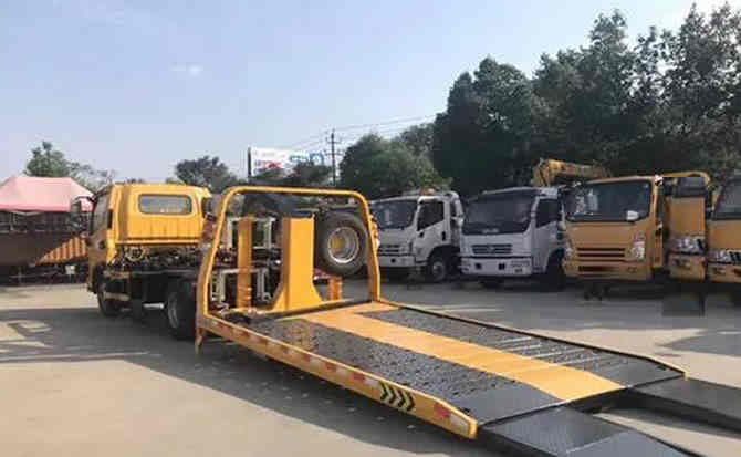 贵定汽车中途维修案例